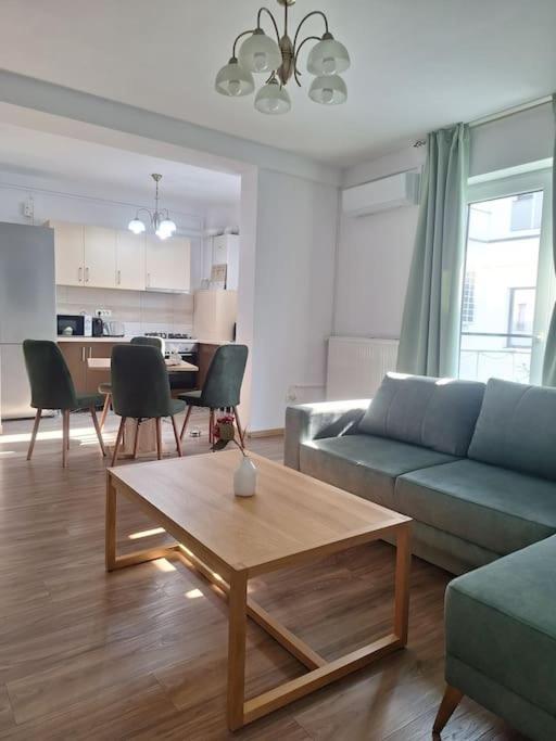 Braytim Residence Free Private Parking Giroc Exterior foto